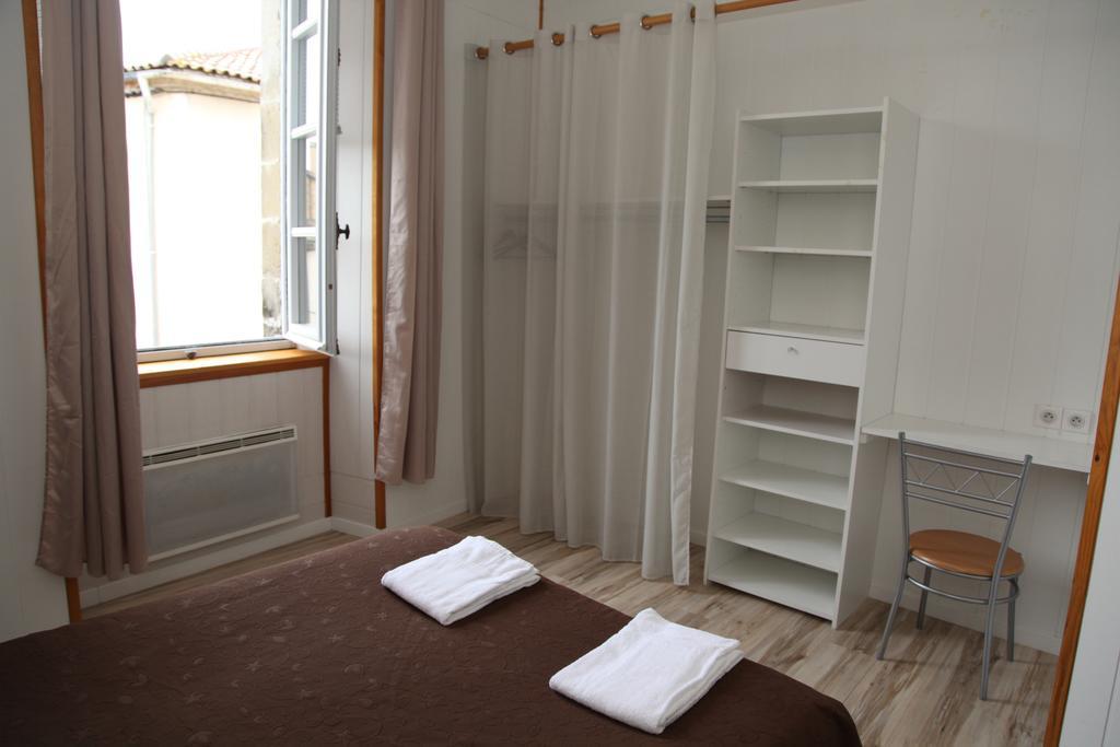 Bed and Breakfast Cafe De France Оза Номер фото